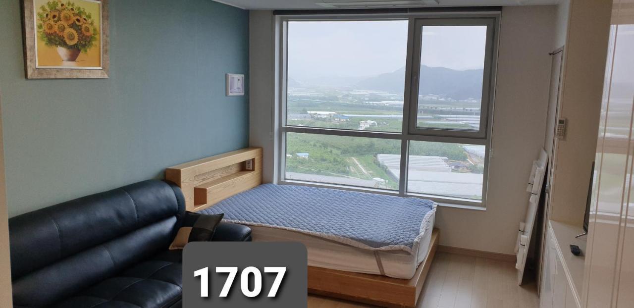 Gimcheon Gumi Ktx Yulgokdong Apartment מראה חיצוני תמונה